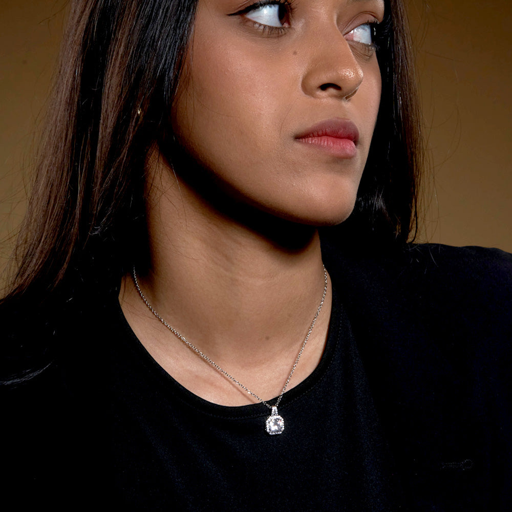 ZIRCON SQUARE DIAMOND NECKLACE